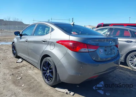 2013 Hyundai Elantra Limited из США, поврежденный, VIN 5NPDH4AE6DH191878